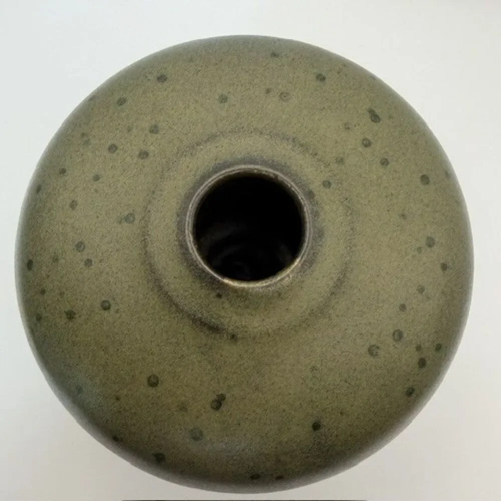Hand Made Round Bud Vase Green Speckled Sphere Glazed Pottery 4